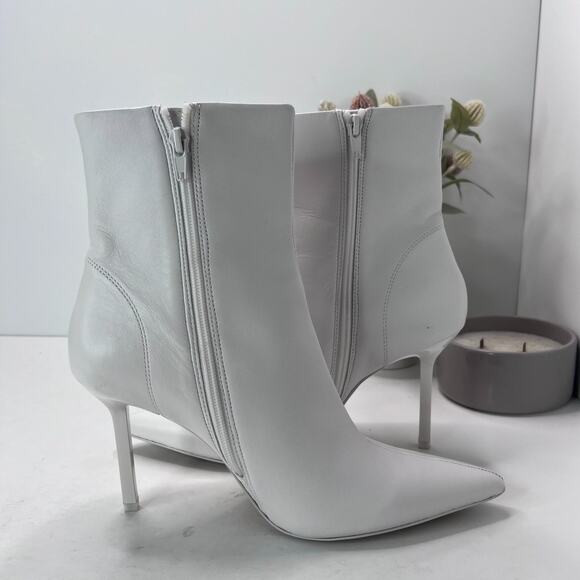 Steve Madden Elysia Leather Pointed Toe Ankle Boots White ELYS05S1 Women's 9M - Picture 5 of 9